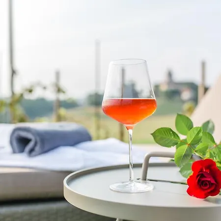 Wohnen Im Wein アパート *